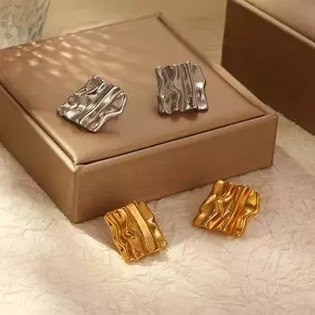 Универсальные плиссированные серьги из нержавеющей стали 18 карат, женские трендовые легкие роскошные персонализированные серьги высокого класса