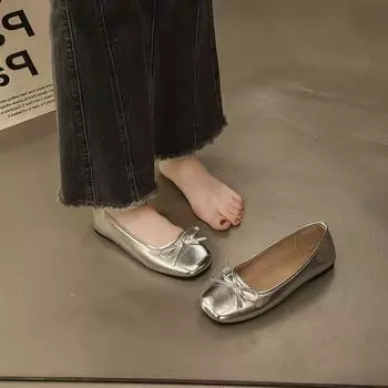 Универсальные женские туфли с плоским носком и плоской подошвой, лето 2025 г., серебристые, с французским бантом и юбкой, шапочки на мягкой подошве 35 серебряный