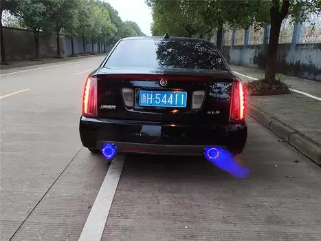 Универсальный вход 63 мм, выход 89 мм, черные насадки выхлопной трубы из углеродного волокна со светодиодной подсветкой