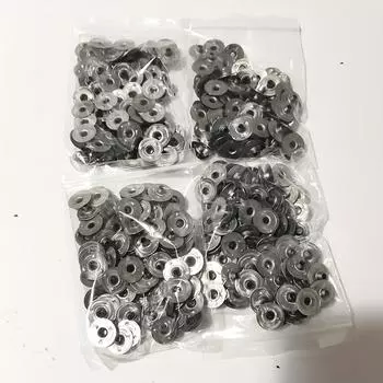 Упаковка из 100 держателей фитиля для свечей с металлическими держателями для фитиля, основанием для свечей, держателями для фитиля, инструментами для самостоятельного изготовления свечей, аксессуарами для свечей ручной работы 100 pcs per pack.