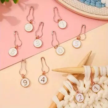 Упаковка из 10 штук Бирки для вязания крючком и спицами Процессы шитья и рукоделия Вязание крючком по металлу Эмалевые пронумерованные маркеры для вышивки Хранение швейных принадлежностей белый