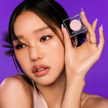 Urban Decay [эксклюзивная предварительная версия] Urban Decay НОВЫЕ тени для век Moondust Glitter Single item Level Star