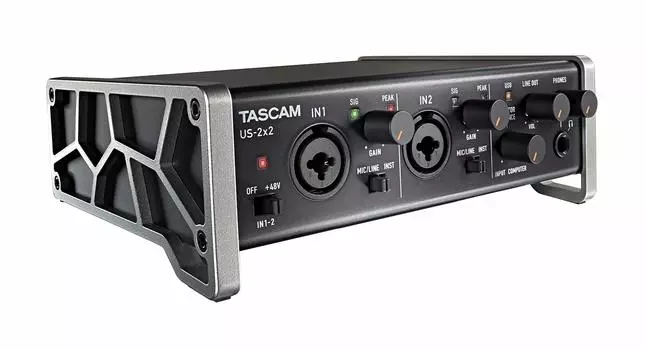 USB аудиоинтерфейс TASCAM US-2x2-CU