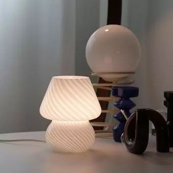 USB Stripe Mushroom Настольная лампа для украшений Домашний интерьер Спальня Украшение Эстетика Туалетный свет Атмосфера Ночное освещение