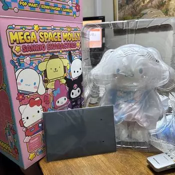 Used POP MART MEGA Collection 400% SPACE MOLLY Cinnamoroll Figure Japan