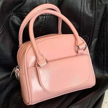 Усовершенствованная красная сумка для женщин, новинка 2024 года, модная и универсальная сумка через плечо, популярная ручная маленькая квадратная сумка