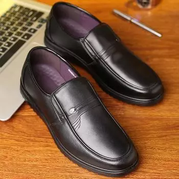 Утепленная нескользящая рабочая обувь 6 кВ - износостойкая повседневная обувь для мужчин среднего и пожилого возраста 42 чёрный