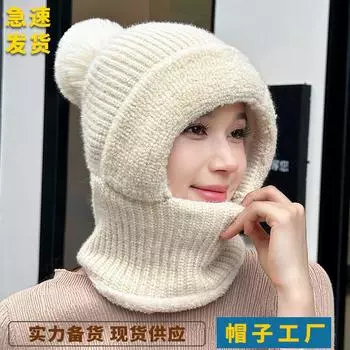 Утолщенная вязаная шапка женская зимняя для езды на велосипеде, термостойкая шапка с большой окружностью головы, двухслойный бархатный шарф, цельная шапка M56-58cm чёрный