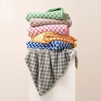 Утолщенное банное полотенце из чистого хлопка с шахматным узором, жаккардовое банное полотенце впитывает воду и является мягким 70*140CM