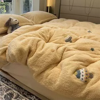 Утолщенный молочный флисовый комплект из четырех частей кораллового флиса «Рождественская елка» 1.2m bed