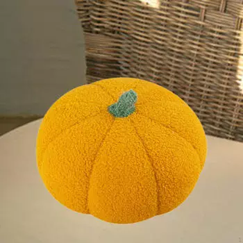 Уютная подушка-тыква для осеннего декора белый