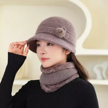 Уютный комплект из шапки и шарфа из кроличьего меха для мам среднего и пожилого возраста — идеальный вариант для осенне-зимнего стиля Set (hat + scarf) кларет