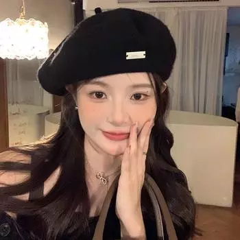 Уютный шерстяной черный берет для всех сезонов, подходящий для стильных осенних и зимних нарядов Black