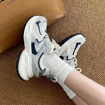 Увеличить рост и показать ноги, туфли для пап на небольшой платформе, женская новая весенняя легкая обувь 2024 года в стиле ретро для студентов 35 серый