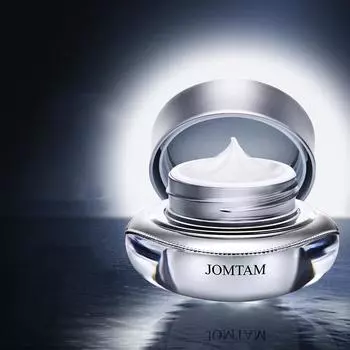 Увлажняющий и питательный крем для глаз для сияния и молодости глаз 10g