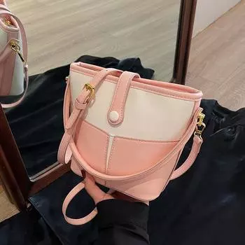 В этом году модно иметь модную рабочую сумку. Новая модная сумка-ведро на одно плечо для поездок на работу, весна-лето 2024