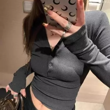 В этом году популярная красивая футболка с V-образным вырезом и длинными рукавами для женщин на осень и зиму, узкая талия для горячих девушек, серая внутренняя многослойная рубашка M