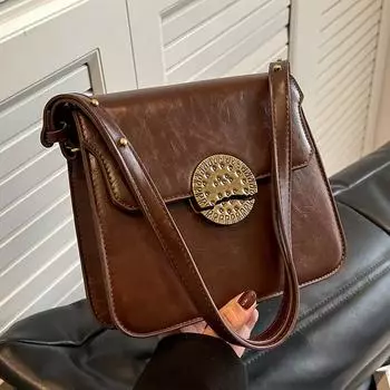 В этом году популярная маленькая сумка женская осень и зима 2024 новая модная ретро сумка-мессенджер Интернет знаменитость взрыв плечо маленькая квадратная сумка No specification чёрный