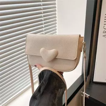 В этом году популярная маленькая сумка женская летняя 2024 новая текстурная нишевая сумка на одно плечо подмышкой кроссбоди персиковое сердце маленькая квадратная сумка чёрный