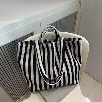 В этом году популярная полосатая сумка через плечо в стиле ретро — это модная, простая, маленькая, свежая и повседневная сумка-тоут большой вместимости. красный