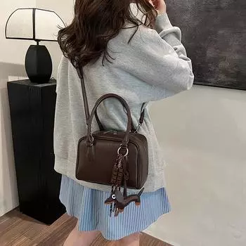 В этом году популярная женская сумка Boston, универсальная, осень-зима 2024, новая повседневная сумка через плечо, сумка-подушка для поездок на работу