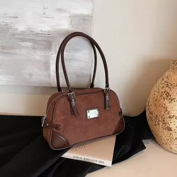 В этом году популярная женская сумка Boston большого объема осень-зима 2024 года, новая матовая ретро женская сумка-подушка через плечо чёрный