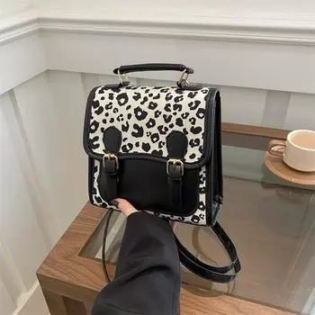 В этом году популярны новые модели 2024 года, осенний модный нишевый дизайн, женский рюкзак, повседневный и красивый персонализированный школьный портфель чёрный