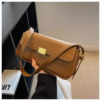 В этом году популярны осенние и зимние сумки для женщин, простые и универсальные сумки через плечо и подмышки из искусственной кожи в стиле ретро, маленькие квадратные сумки.