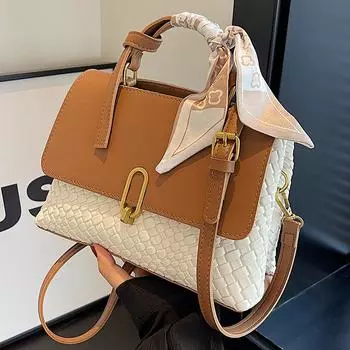 В этом году популярные маленькие сумки для женской осени универсальная 2025 новая ретро на плечо сумка-мессенджер текстурированная портативная маленькая квадратная сумка