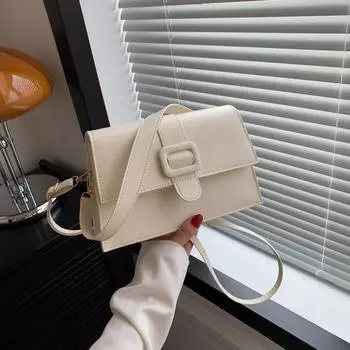 В этом году популярные универсальные женские сумки, новая модная интернет-знаменитость, текстура, высококачественная нишевая сумка-мессенджер, иностранный стиль, маленькая квадратная сумка, прилив белый