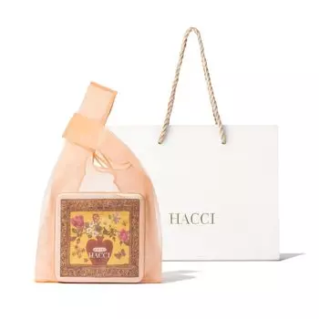 В комплект входит волшебная сумка HACCI Day Flower s *Carry Valentine s