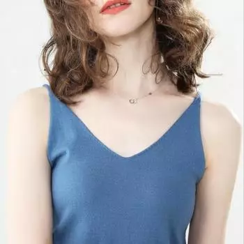 V-neck Small Suspender Women Vest Internet Celebrity Spring and Summer Versatile Slim Fit Knitted Bottoming Sexy Small Shirt Worn Outside Short Style One size