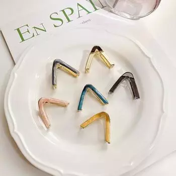 V-образные когти для волос, модные металлические заколки для волос золотого цвета, небольшой практичный орнамент в виде хвоста, популярные корейские головные уборы 4cm жёлтый