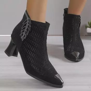 В осенне-зимней обуви удобные женские сапоги с большим острым толстым каблуком и полой сеткой 35 чёрный