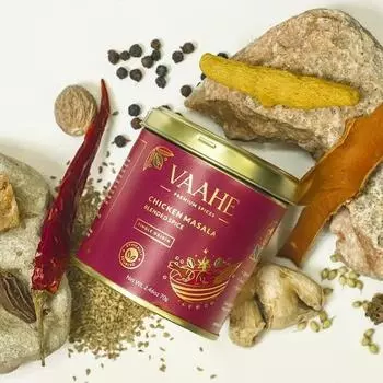 VAAHE Chicken Masala | 17+ натуральных специй | Свежемолотые и упакованные | 100% чистые и натуральные | Одно происхождение | Премиальная жестяная коробка (70 г)