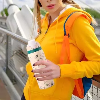 Вакуумный стакан из нержавеющей стали с зажимом для трубочки, с двойной изоляцией, для горячих и холодных напитков белый