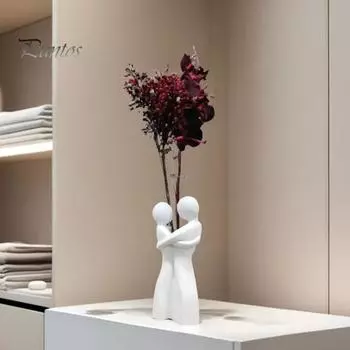 Ваза Love Hugs из смолы, абстрактная скульптура для пары, ваза для обнимающейся пары, центральный элемент для каминного стола, обеденный стол, декор белый