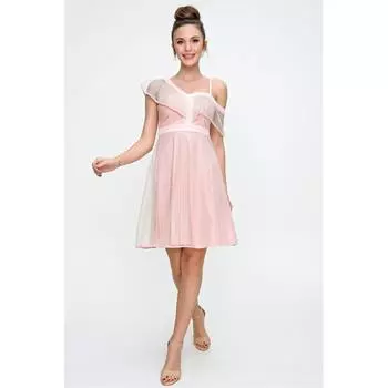 Вечернее платье Volan на сетчатой подкладке с открытыми плечами