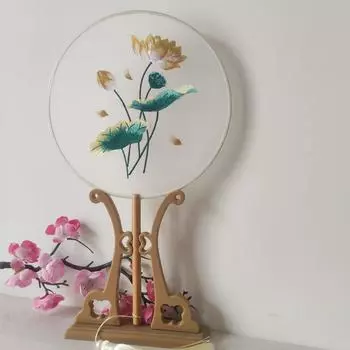 Веер с вышивкой, имитация шелка, Сучжоуская вышивка, мяч, веер, дворцовый веер, китайский стиль, классический танцевальный веер Ханфу