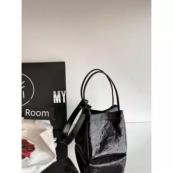 Vegetable Basket First Layer Cowhide Crossbody Shoulder Small Square Bag Black