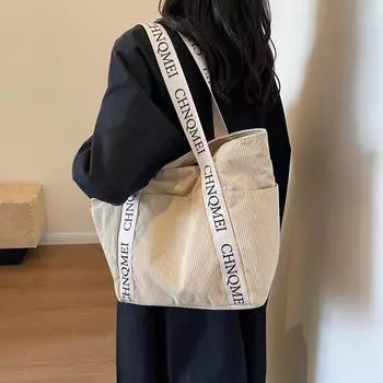 Вельветовая большая сумка для женщин с буквенным принтом, сумка через плечо чёрный