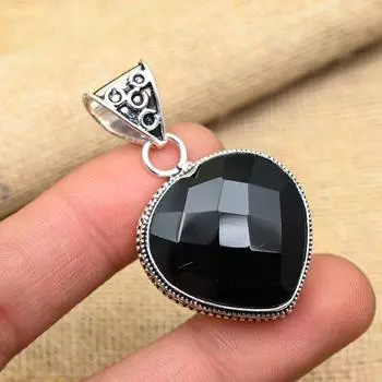 Великолепная подвеска из стерлингового серебра 925 пробы ручной работы с драгоценным камнем из черной шпинели для нее 1.80 Inches чёрный