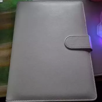 Вергилий поставляет связыватель макарон