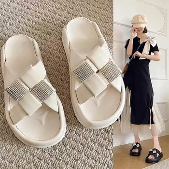 Верхняя одежда Одно слово Тапочки Летние Маффин Толстая подошва Стразы с юбкой Носить Тонкие пляжные сандалии Женская мода Женская летняя дышащая обувь 35