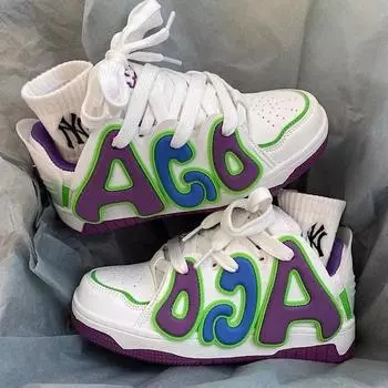 Versatile and lightweight couple style sports shoes breathable thick soled women s casual shoes outdoor running shoes sneakers 36