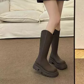 Versatile and thin v-mouth knight boots American retro brown heightening platform boots women s 2024 autumn and winter new models 35