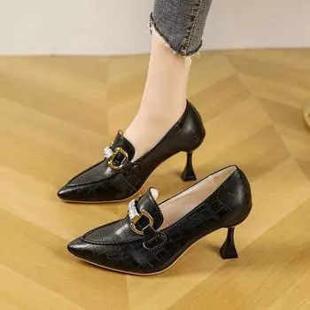 Versatile British style stone pattern pointed high heels women s spring 2025 new thick heel deep mouth single shoes small leather shoes 35