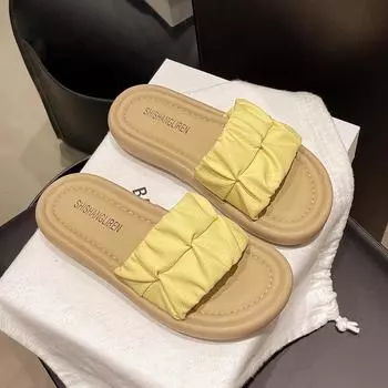 Versatile casual commuter wind one-word cool slippers summer new daily soft sole not tired foot platform slippers beach shoes 35