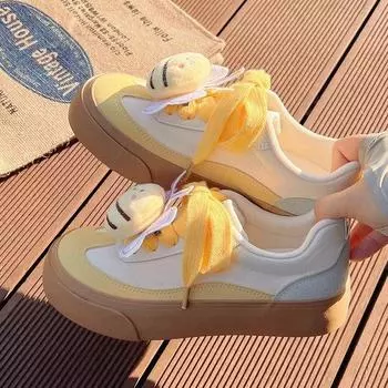 Versatile cute canvas shoes 2024 autumn new board shoes fashion low-top sports and leisure women s shoes white shoes 35