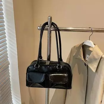 Versatile niche high-end commuter pillow bag women s spring new large-capacity shoulder armpit bag